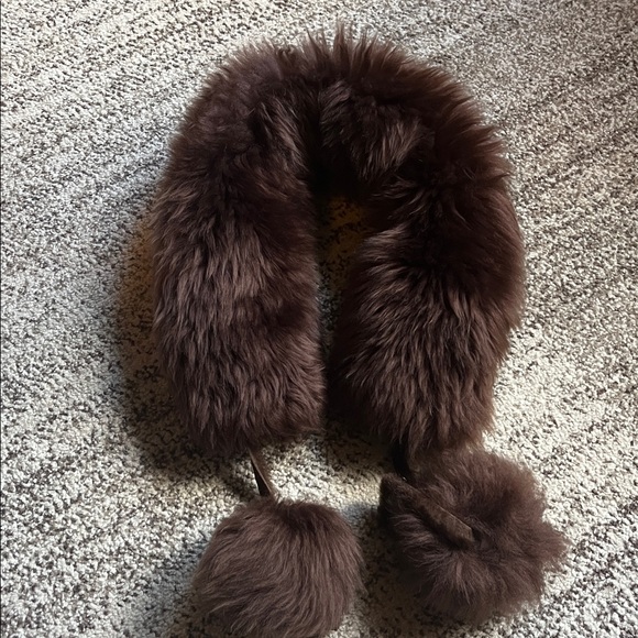 Luxurious Brown Fur collar, chocolate color, sheep - Picture 1 of 12